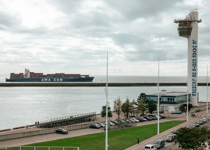 L'horizon Lumineux Vue Sur Au 5ieme Etage Avec Ascenseur Apartment *