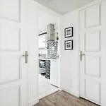 L'horizon Lumineux Vue Sur Au 5ieme Etage Avec Ascenseur *