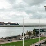 L'horizon Lumineux Vue Sur Au 5ieme Etage Avec Ascenseur Appartamento *
